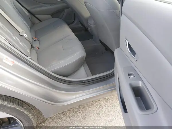 KMHLS4AG3PU572673 2023 HYUNDAI ELANTRA - Image 8