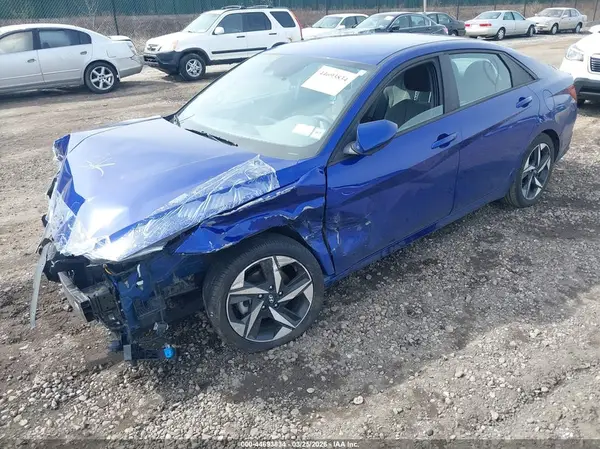 KMHLS4AG3PU579140 2023 HYUNDAI ELANTRA - Image 2