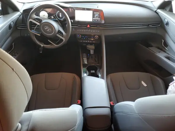 KMHLS4AG3PU591143 2023 HYUNDAI ELANTRA - Image 8