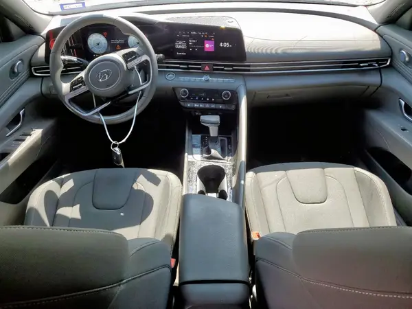 KMHLS4AG3PU597640 2023 HYUNDAI ELANTRA - Image 8