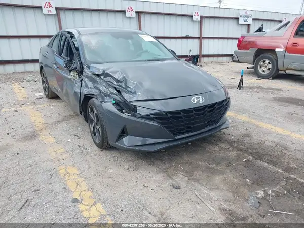 KMHLS4AG3PU610886 2023 HYUNDAI ELANTRA - Image 1