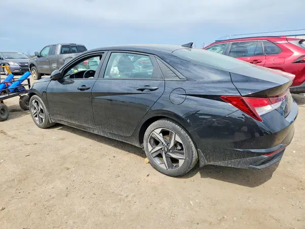 KMHLS4AG3PU615649 2023 HYUNDAI ELANTRA - Image 2