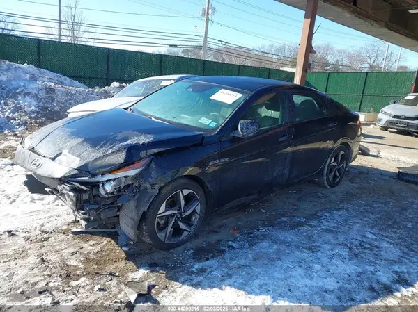 KMHLS4AG3PU616347 2023 HYUNDAI ELANTRA - Image 2
