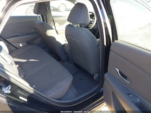 KMHLS4AG3PU616347 2023 HYUNDAI ELANTRA - Image 8