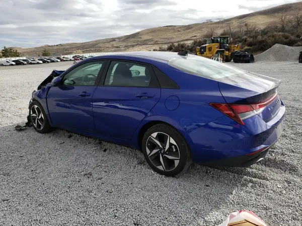 KMHLS4AG3PU617160 2023 HYUNDAI ELANTRA - Image 2