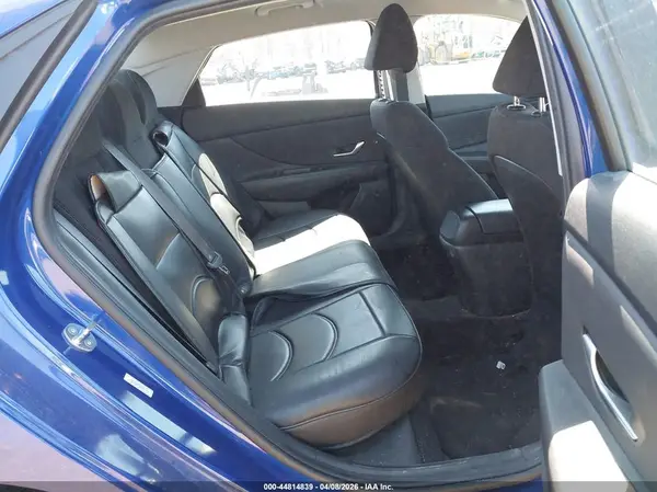 KMHLS4AG3PU617241 2023 HYUNDAI ELANTRA - Image 8