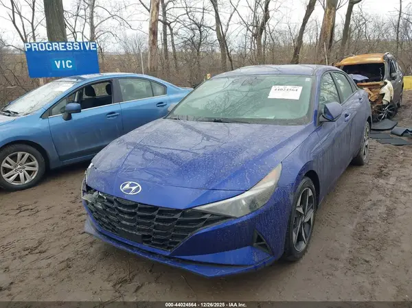 KMHLS4AG3PU617904 2023 HYUNDAI ELANTRA - Image 2