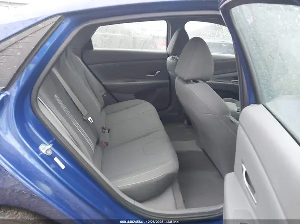 KMHLS4AG3PU617904 2023 HYUNDAI ELANTRA - Image 8
