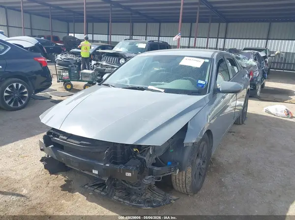 KMHLS4AG4MU129511 2021 HYUNDAI ELANTRA - Image 2