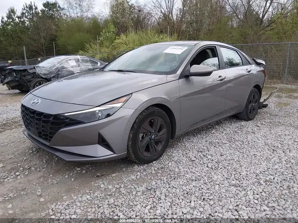 KMHLS4AG4MU211786 2021 HYUNDAI ELANTRA - Image 2