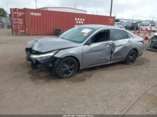 KMHLS4AG4MU212579 2021 HYUNDAI ELANTRA - Image 2