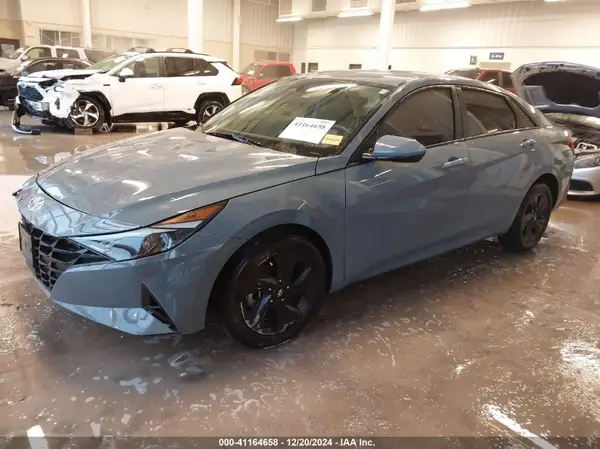 KMHLS4AG4NU216715 2022 HYUNDAI ELANTRA - Image 2