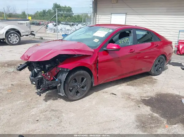 KMHLS4AG4NU232395 2022 HYUNDAI ELANTRA - Image 2