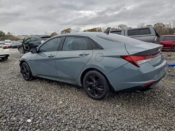 KMHLS4AG4NU254137 2022 HYUNDAI ELANTRA - Image 2