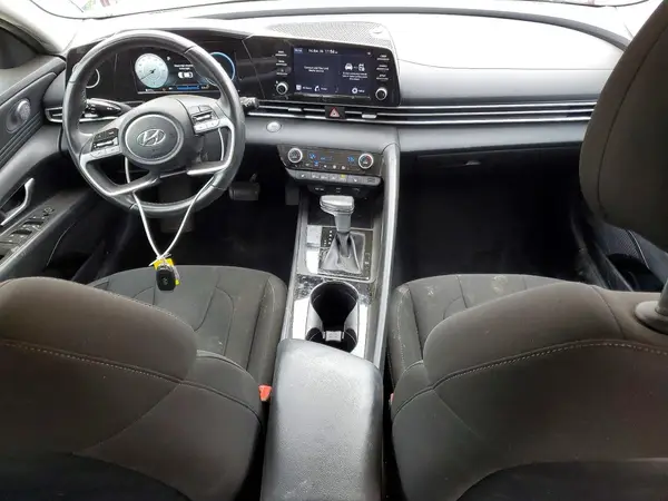 KMHLS4AG4NU274727 2022 HYUNDAI ELANTRA - Image 8