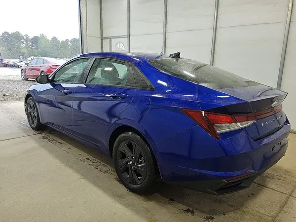KMHLS4AG4NU336899 2022 HYUNDAI ELANTRA - Image 2