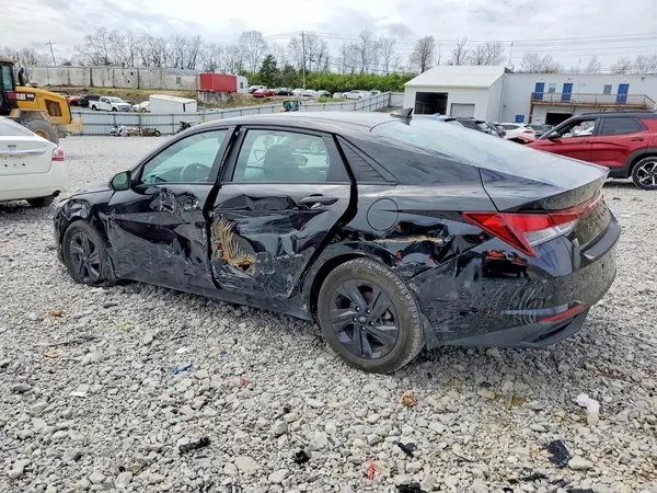 KMHLS4AG4NU369658 2022 HYUNDAI ELANTRA - Image 2