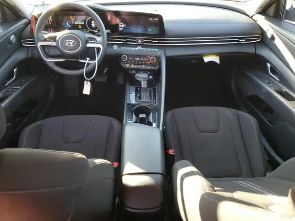 KMHLS4AG4PU384163 2023 HYUNDAI ELANTRA - Image 8