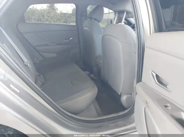 KMHLS4AG4PU404301 2023 HYUNDAI ELANTRA - Image 8
