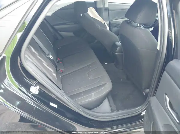 KMHLS4AG4PU404511 2023 HYUNDAI ELANTRA - Image 8