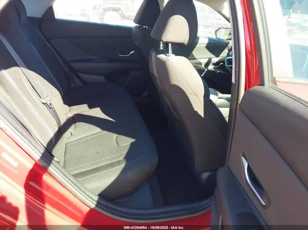 KMHLS4AG4PU409692 2023 HYUNDAI ELANTRA - Image 8