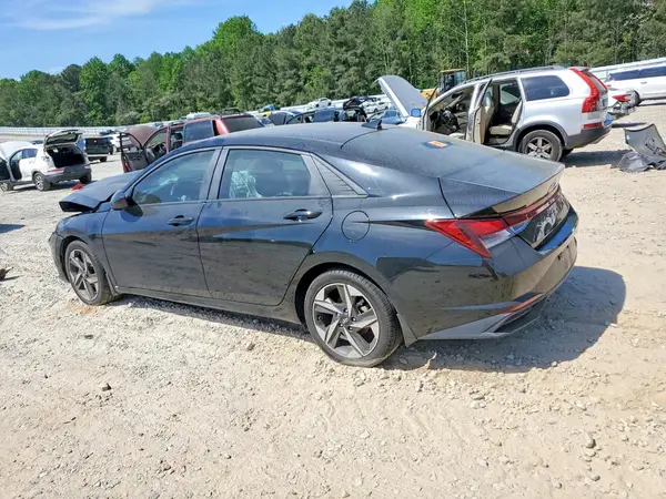 KMHLS4AG4PU410759 2023 HYUNDAI ELANTRA - Image 2