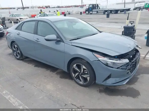 KMHLS4AG4PU437055 2023 HYUNDAI ELANTRA - Image 1
