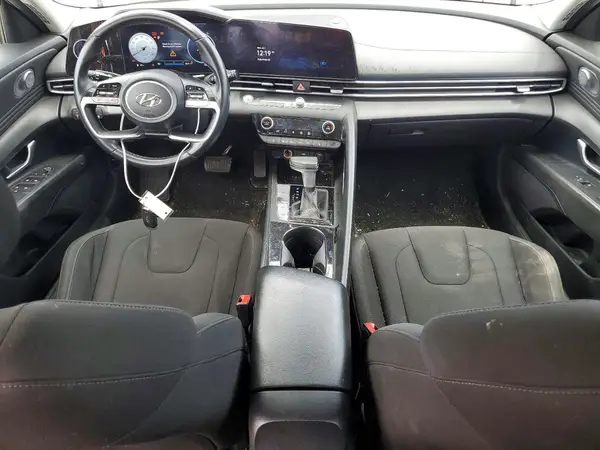 KMHLS4AG4PU445060 2023 HYUNDAI ELANTRA - Image 8