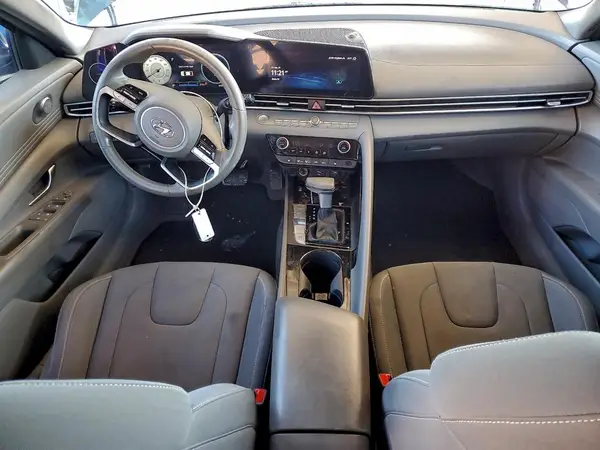 KMHLS4AG4PU483386 2023 HYUNDAI ELANTRA - Image 8