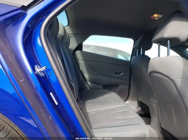 KMHLS4AG4PU490080 2023 HYUNDAI ELANTRA - Image 8