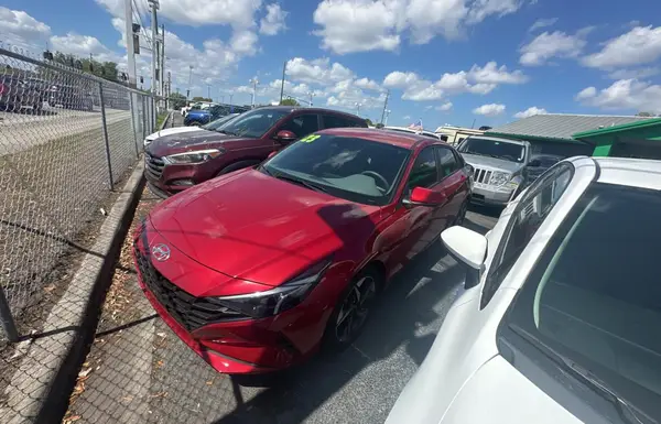 KMHLS4AG4PU496624 2023 HYUNDAI ELANTRA - Image 2