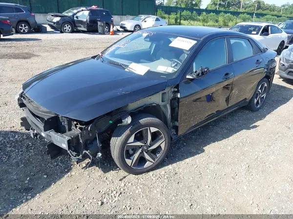 KMHLS4AG4PU514779 2023 HYUNDAI ELANTRA - Image 2
