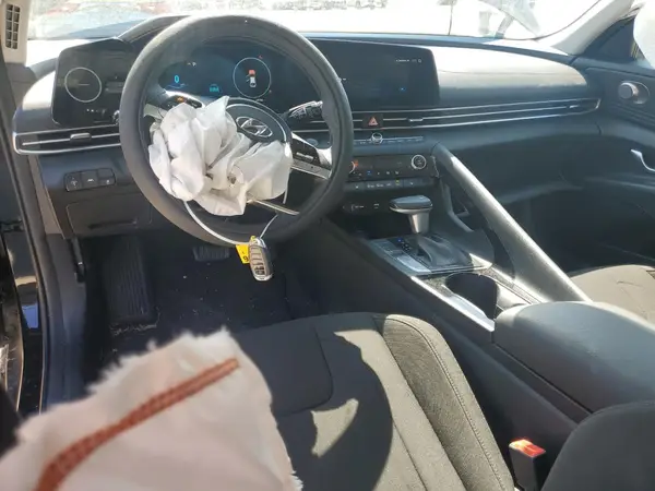 KMHLS4AG4PU515740 2023 HYUNDAI ELANTRA - Image 8