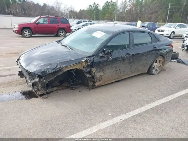 KMHLS4AG4PU516628 2023 HYUNDAI ELANTRA - Image 2
