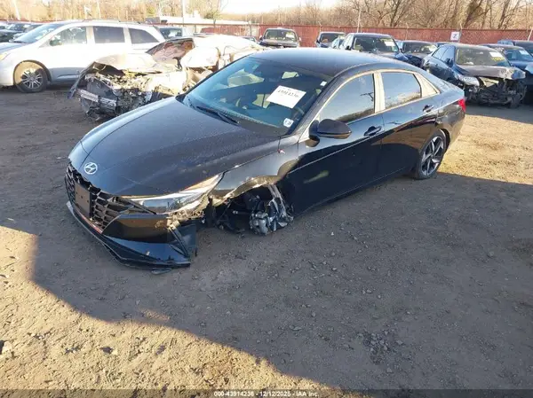 KMHLS4AG4PU517388 2023 HYUNDAI ELANTRA - Image 2