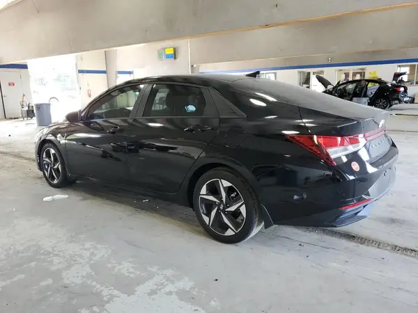 KMHLS4AG4PU518184 2023 HYUNDAI ELANTRA - Image 2