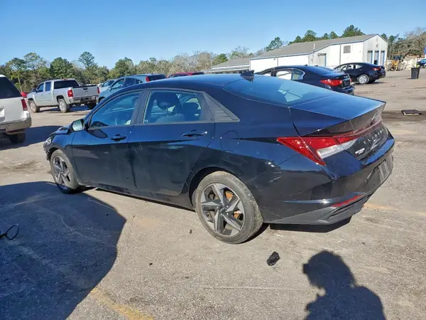 KMHLS4AG4PU520436 2023 HYUNDAI ELANTRA - Image 2