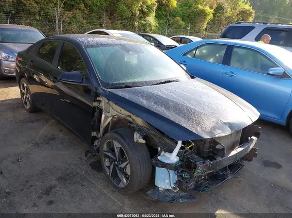 KMHLS4AG4PU526639 2023 HYUNDAI ELANTRA - Image 1