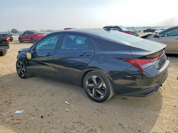 KMHLS4AG4PU545627 2023 HYUNDAI ELANTRA - Image 2