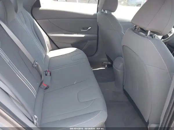 KMHLS4AG4PU551718 2023 HYUNDAI ELANTRA - Image 8