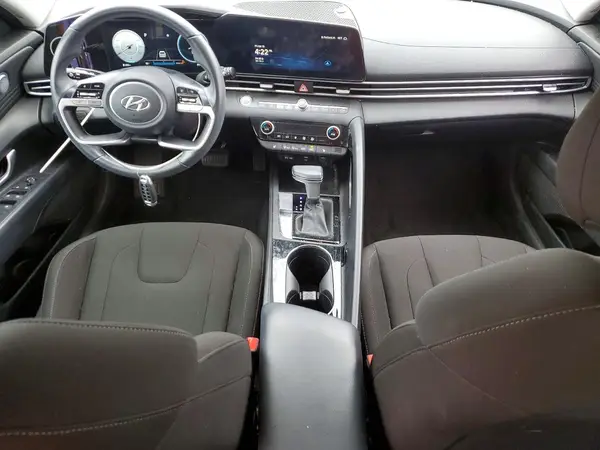 KMHLS4AG4PU556269 2023 HYUNDAI ELANTRA - Image 8