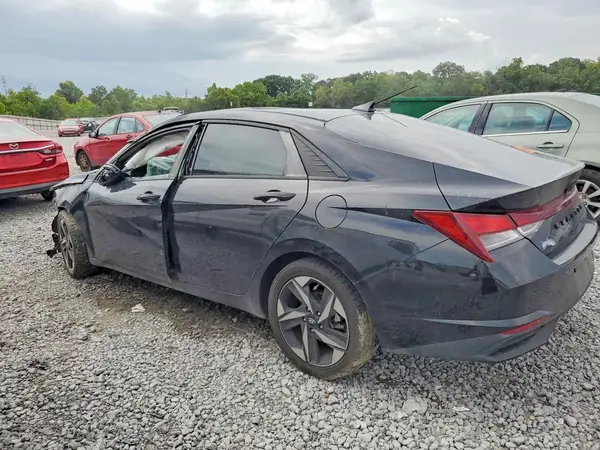KMHLS4AG4PU557101 2023 HYUNDAI ELANTRA - Image 2