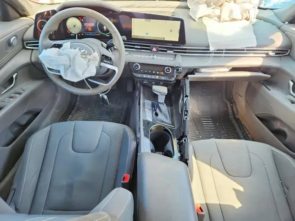 KMHLS4AG4PU566400 2023 HYUNDAI ELANTRA - Image 8