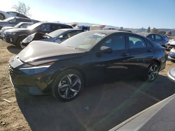 KMHLS4AG4PU568972 2023 HYUNDAI ELANTRA - Image 1