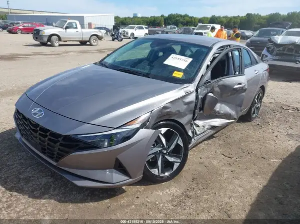 KMHLS4AG4PU579888 2023 HYUNDAI ELANTRA - Image 2