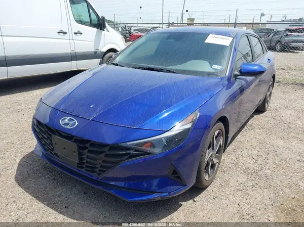 KMHLS4AG4PU579924 2023 HYUNDAI ELANTRA - Image 2