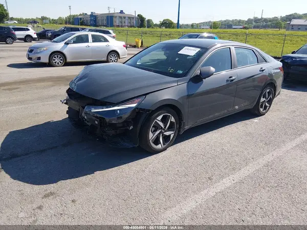KMHLS4AG4PU580488 2023 HYUNDAI ELANTRA - Image 2
