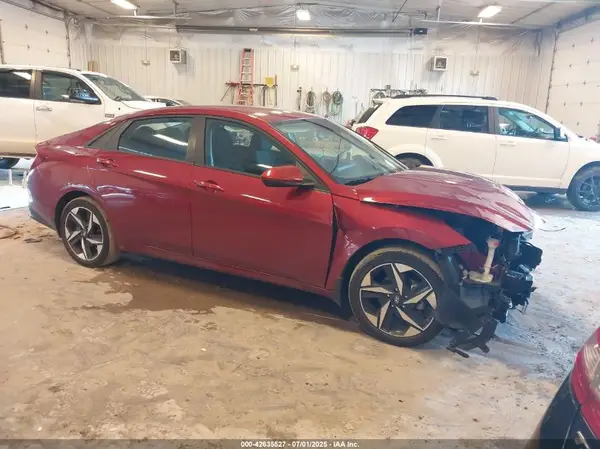 KMHLS4AG4PU587134 2023 HYUNDAI ELANTRA - Image 1