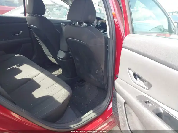 KMHLS4AG4PU597663 2023 HYUNDAI ELANTRA - Image 8