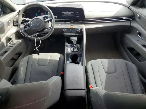 KMHLS4AG4PU608354 2023 HYUNDAI ELANTRA - Image 8